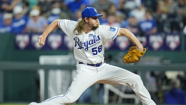 Jun 3, 2021; Kansas City, Missouri, USA; Kansas City Royals relief pitcher Scott Barlow (58) pitches against the Minnesota Twins during the eighth inning at Kauffman Stadium. Mandatory Credit: Jay Biggerstaff-USA TODAY Sports